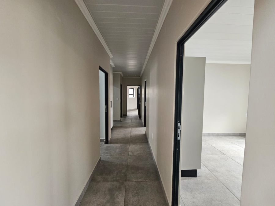 4 Bedroom Property for Sale in Stilbaai Wes Western Cape